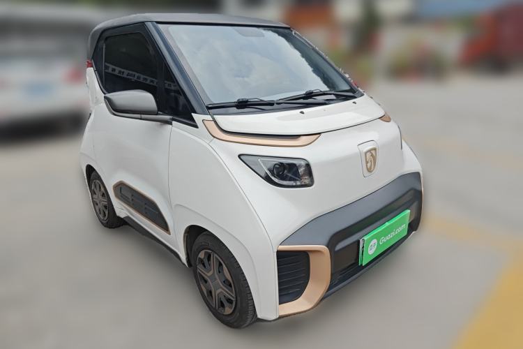Used Baojun E200 2020 305KM Smart Drive Version Front Right 45 Deg