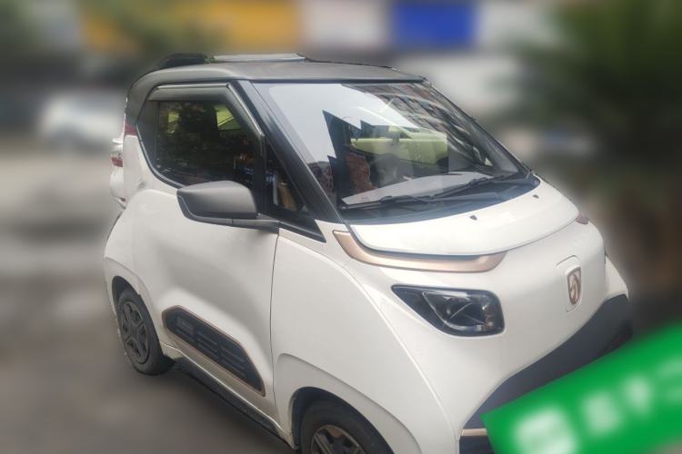 Used Baojun E200 2020 305KM Smart Drive Version Front Right 45 Deg