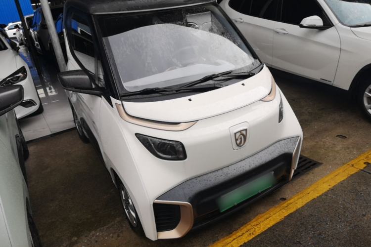 Used Baojun E200 2020 305KM Smart Drive Version Front Right 45 Deg