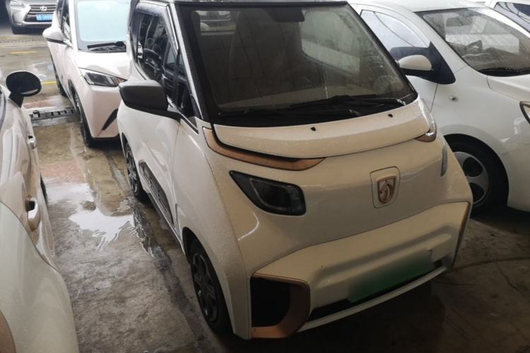 Used Baojun E200 2020 305KM Smart Drive Version Front Right 45 Deg