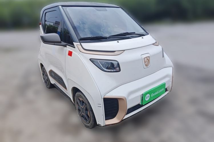 Used Baojun E200 2020 305KM Smart Drive Version Front Right 45 Deg
