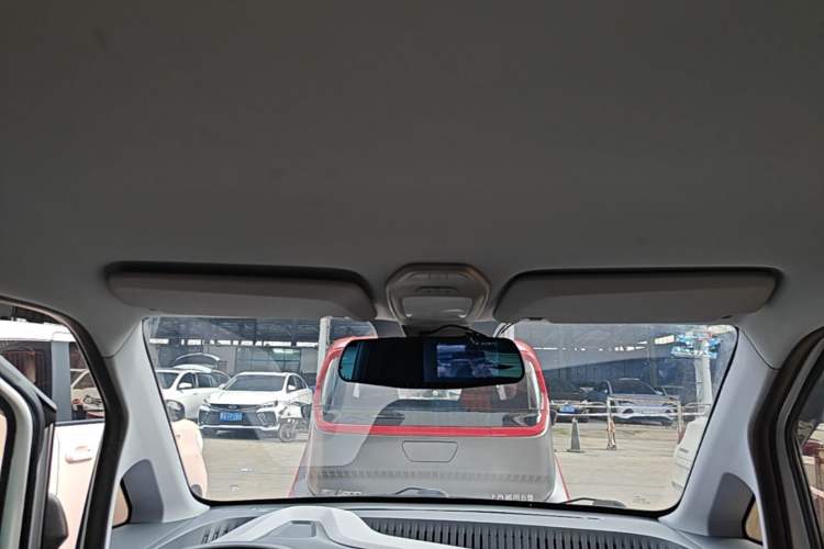 Used Baojun E200 2020 305KM Smart Drive Version Headliner