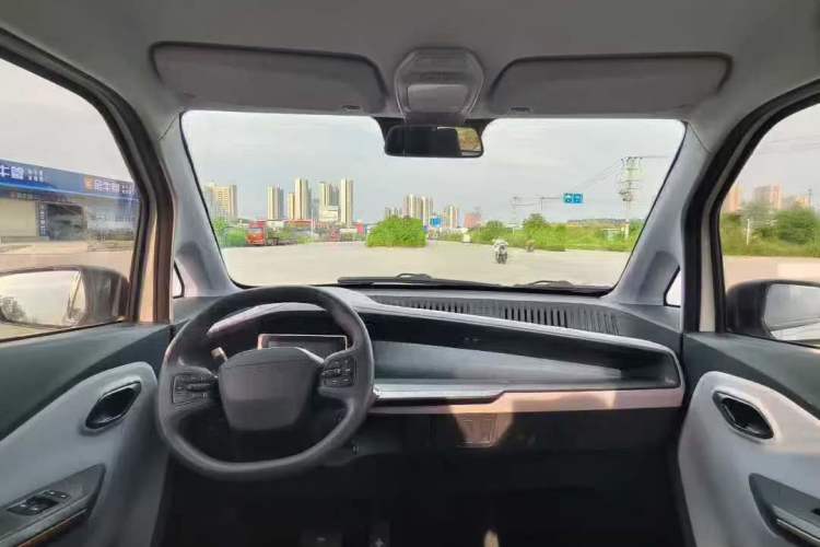 Used Baojun E200 2020 305KM Smart Drive Version Interior 2