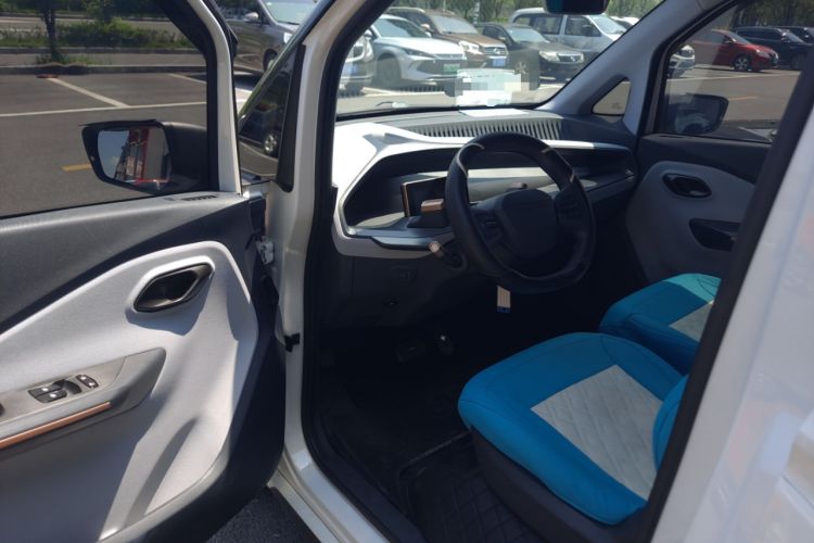 Used Baojun E200 2020 305KM Smart Drive Version Interior 2