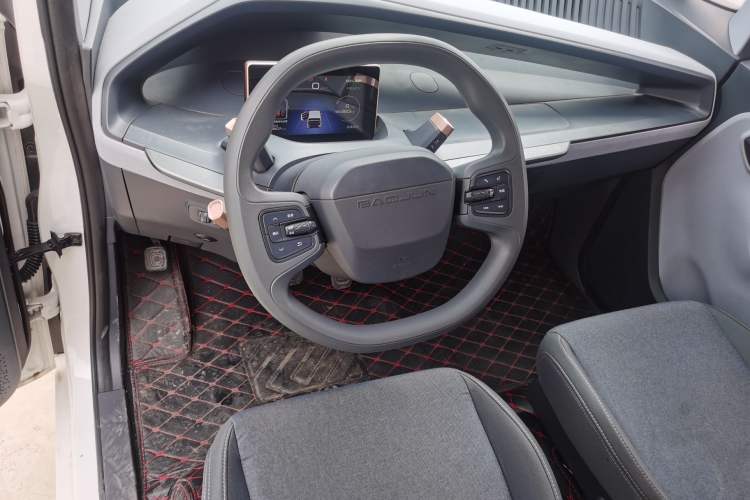 Used Baojun E200 2020 305KM Smart Drive Version Interior 3