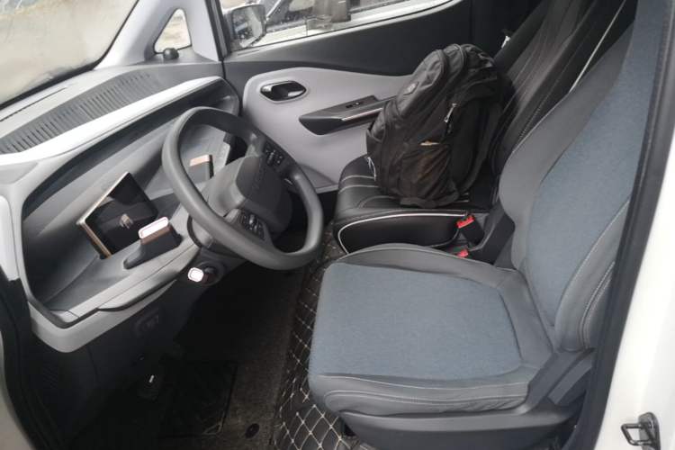 Used Baojun E200 2020 305KM Smart Drive Version Left Front Seat
