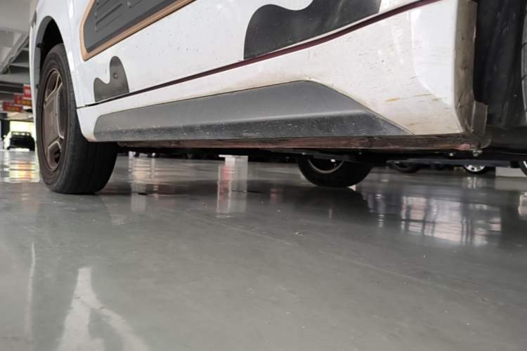 Used Baojun E200 2020 305KM Smart Enjoyment Version Left Side Sill