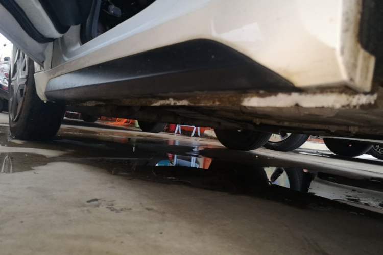 Used Baojun E200 2020 305KM Smart Drive Version Left Side Sill