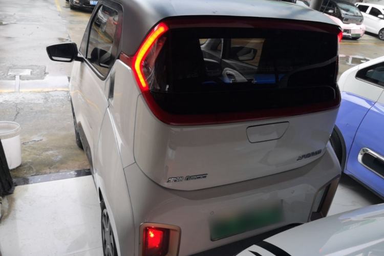 Used Baojun E200 2020 305KM Smart Drive Version Rear