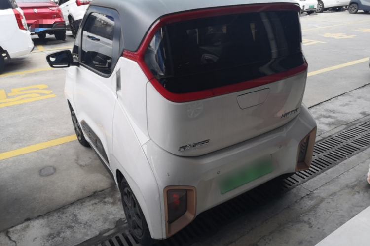 Used Baojun E200 2020 305KM Smart Drive Version Rear Left 45 Deg