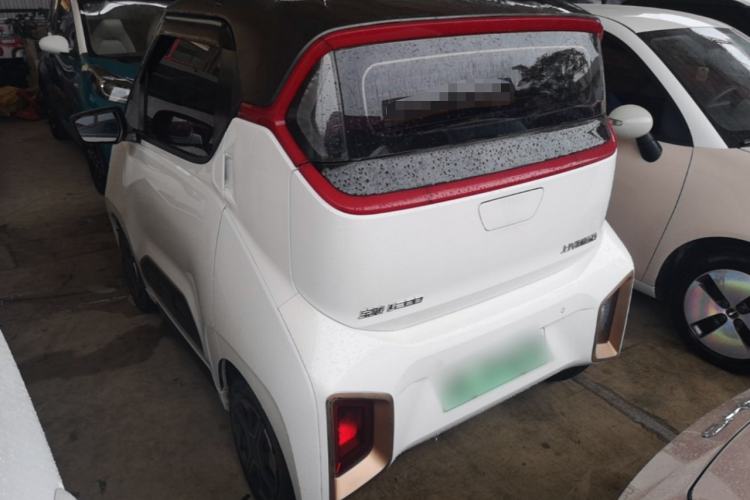 Used Baojun E200 2020 305KM Smart Drive Version Rear Left 45 Deg