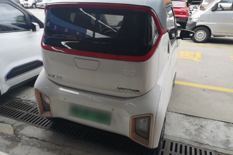 Used Baojun E200 2020 305KM Smart Drive Version Rear Right 45 Deg