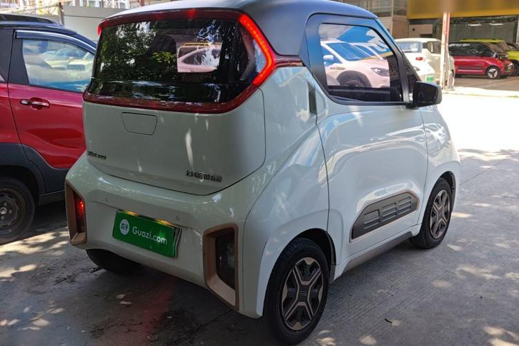 Used Baojun E200 2020 305KM Smart Drive Version Rear Right 45 Deg
