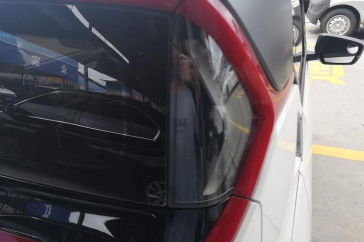 Used Baojun E200 2020 305KM Smart Drive Version Right Rear Taillight