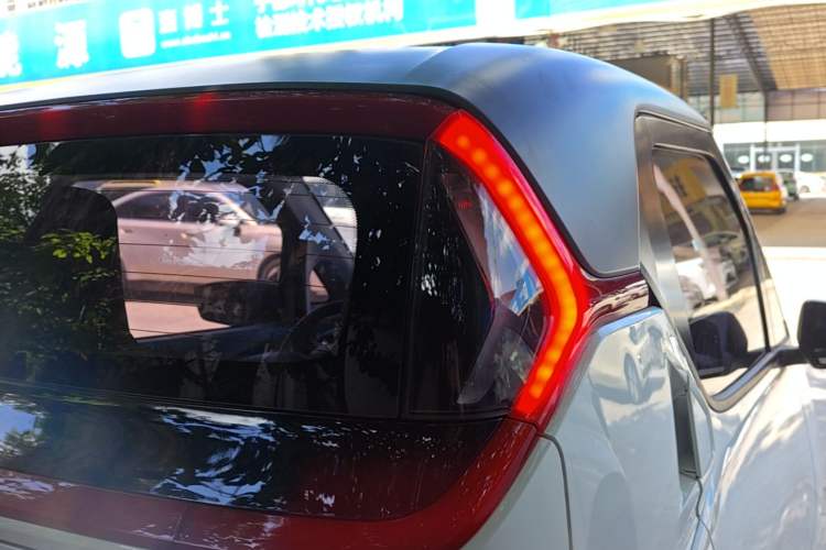 Used Baojun E200 2020 305KM Smart Drive Version Right Rear Taillight