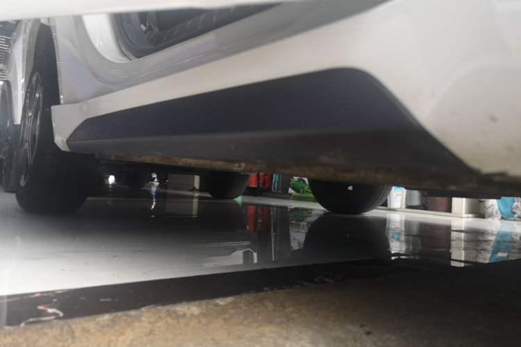 Used Baojun E200 2020 305KM Smart Drive Version Right Side Sill