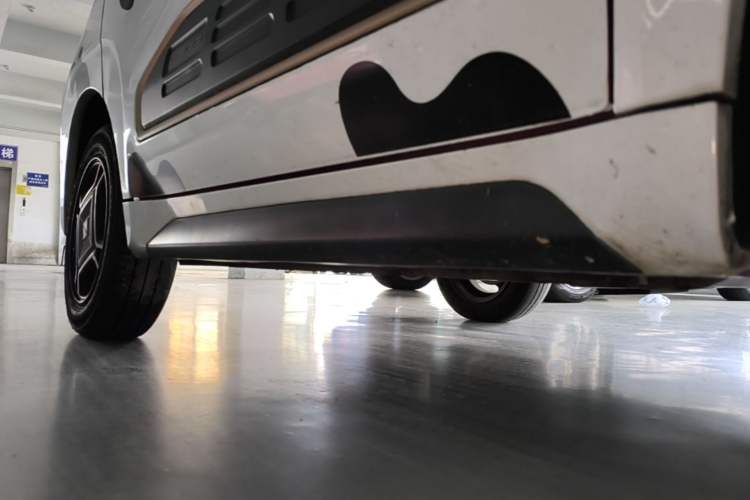 Used Baojun E200 2020 305KM Smart Enjoyment Version Right Side Sill
