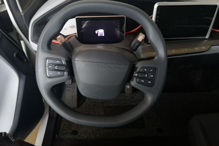 Used Baojun E200 2020 305KM Smart Drive Version Steering Wheel
