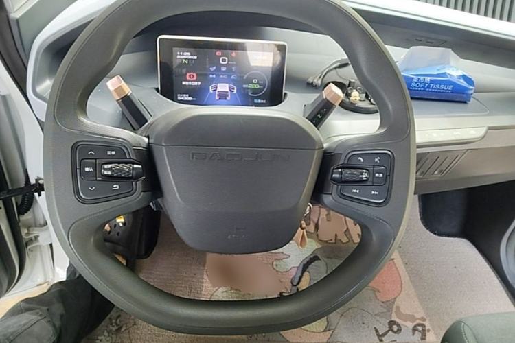 Used Baojun E200 2020 305KM Smart Drive Version Steering Wheel