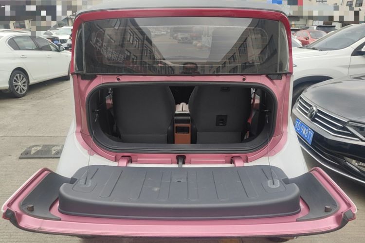 Used Baojun E200 2020 305KM Smart Enjoyment Version Trunk