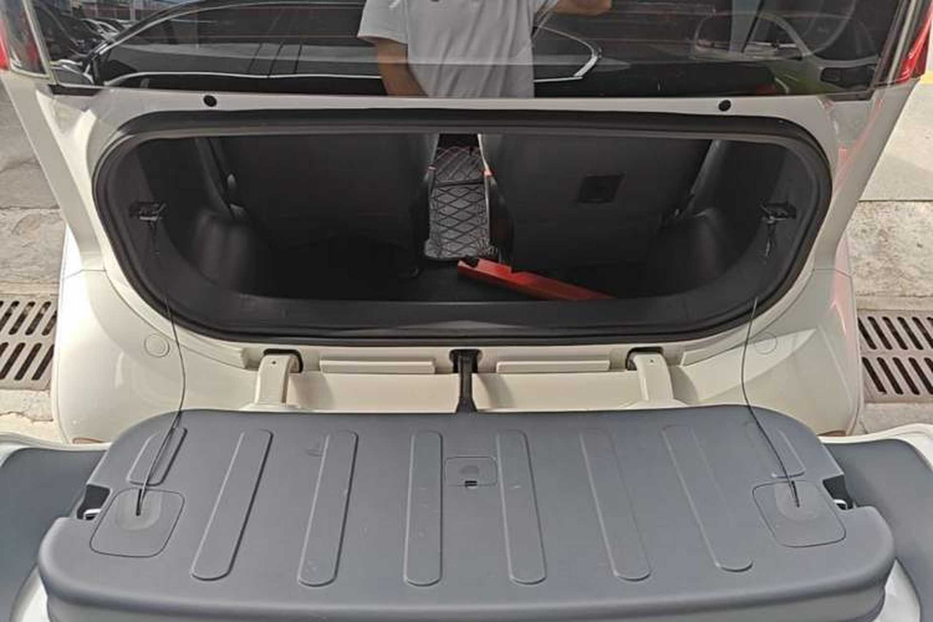 Used Baojun E200 2020 305KM Smart Drive Version Trunk