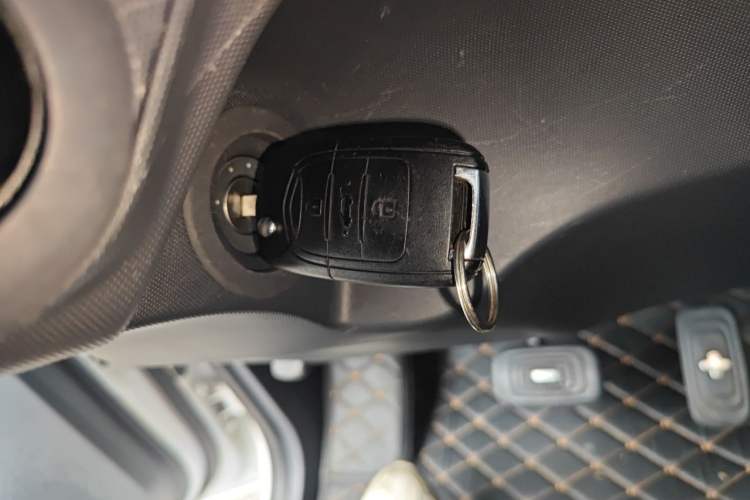 Used Baojun E200 2020 305KM Smart Drive Version Vehicle Key