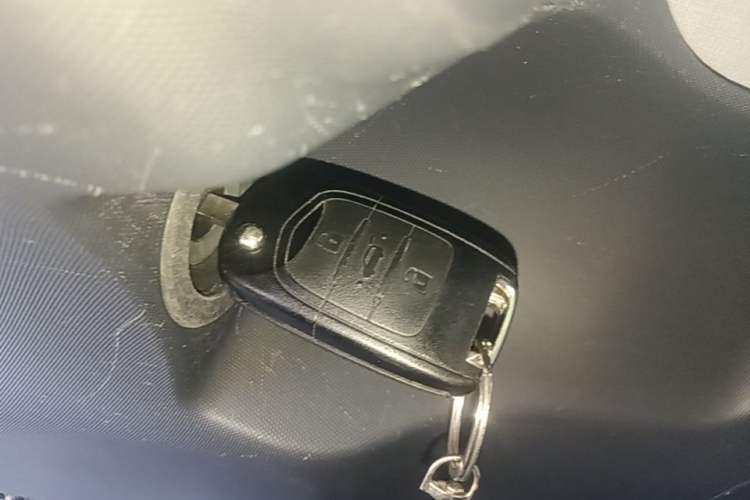 Used Baojun E200 2020 305KM Smart Drive Version Vehicle Key