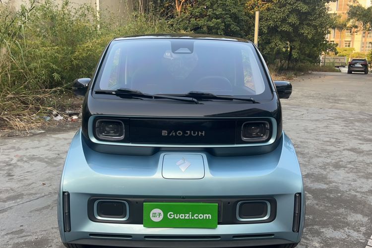 Used Baojun E300 2020 Plus Interstellar Future Edition Front