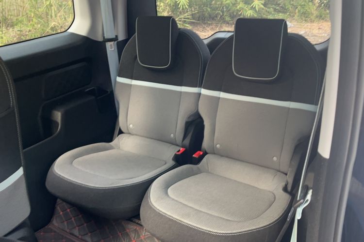 Used Baojun E300 2020 Plus Interstellar Future Edition Left Rear Seat