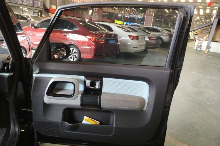 Used Baojun E300 2020 Plus Interstellar Future Edition Right Front Door Interior