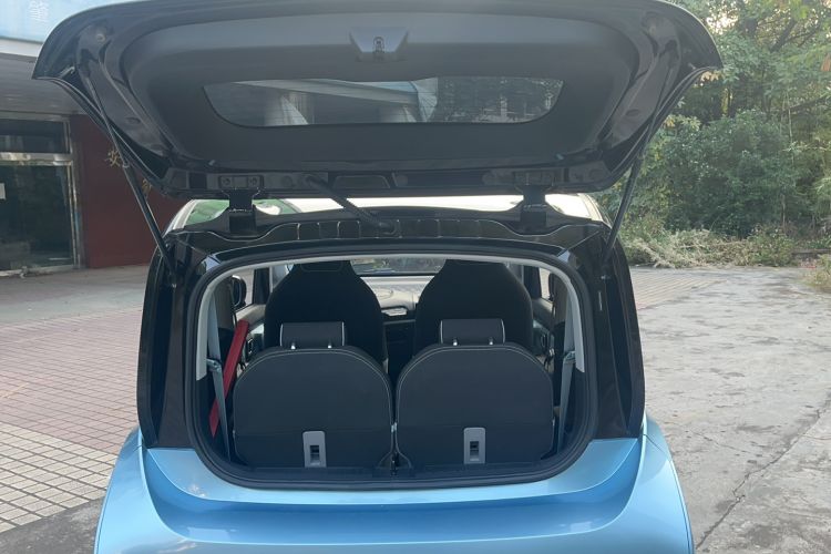 Used Baojun E300 2020 Plus Interstellar Future Edition Trunk