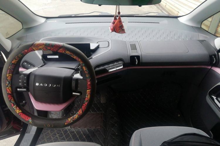 Used Baojun E300 2020 Star Travel Edition Center Console