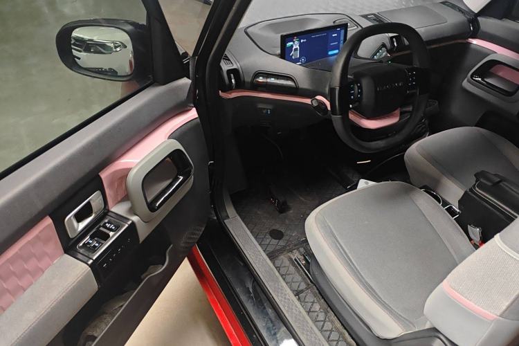 Used Baojun E300 2020 Star Travel Edition Driver Seat