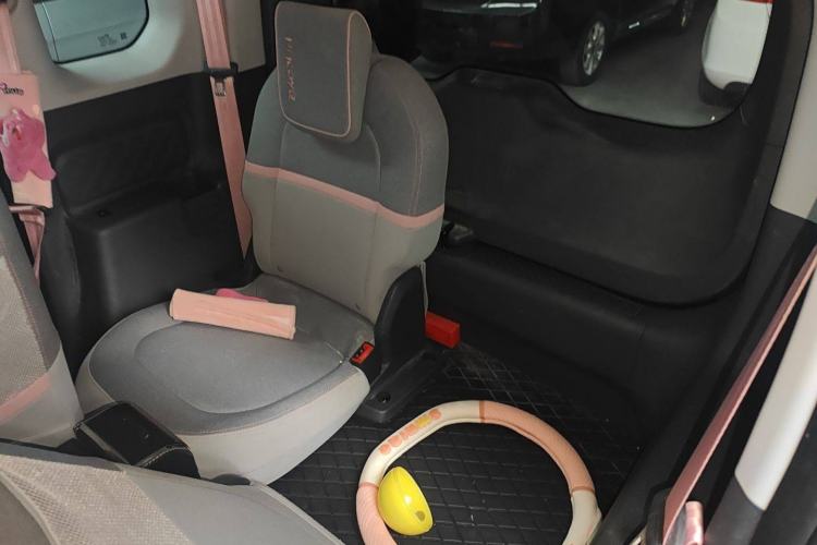Used Baojun E300 2020 Star Travel Edition Left Rear Seat
