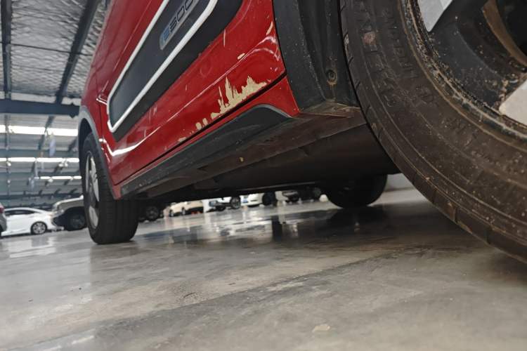 Used Baojun E300 2020 Star Travel Edition Left Side Sill