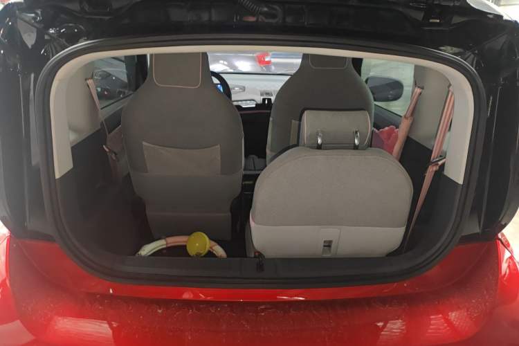 Used Baojun E300 2020 Star Travel Edition Trunk