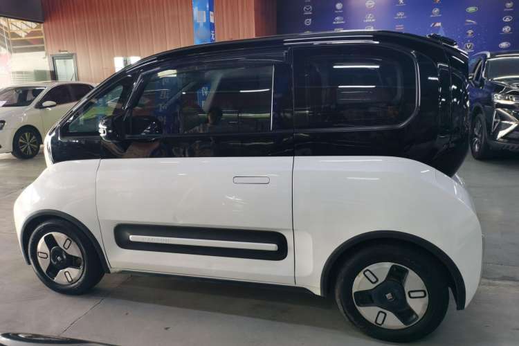 Used Baojun E300 2020 Plus Interstellar Smart Edition Left Side