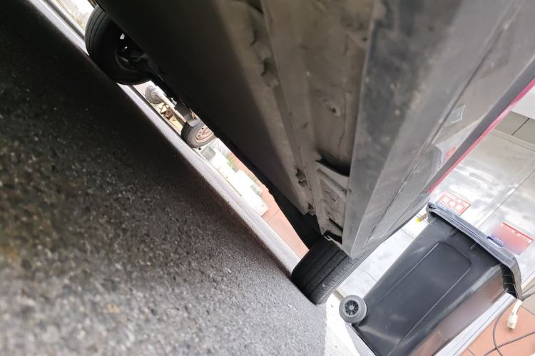 Used Baojun E300 2020 Plus Interstellar Smart Edition Chassis Front Left