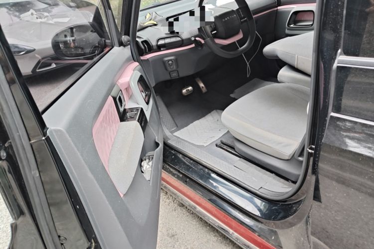 Used Baojun E300 2020 Plus Starry Intelligence Edition Driver Seat