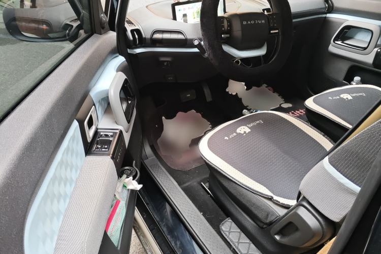 Used Baojun E300 2020 Plus Interstellar Smart Edition Driver Seat