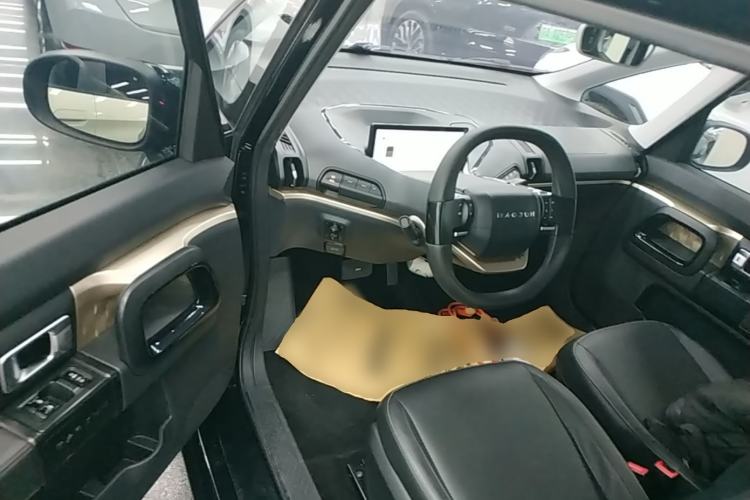 Used Baojun E300 2020 Plus Starry Intelligence Edition Driver Seat