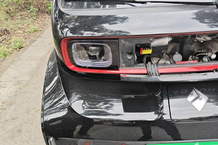 Used Baojun E300 2020 Plus Starry Intelligence Edition Engine Bay Right