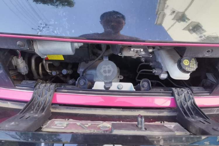 Used Baojun E300 2020 Plus Interstellar Smart Edition Engine Bay