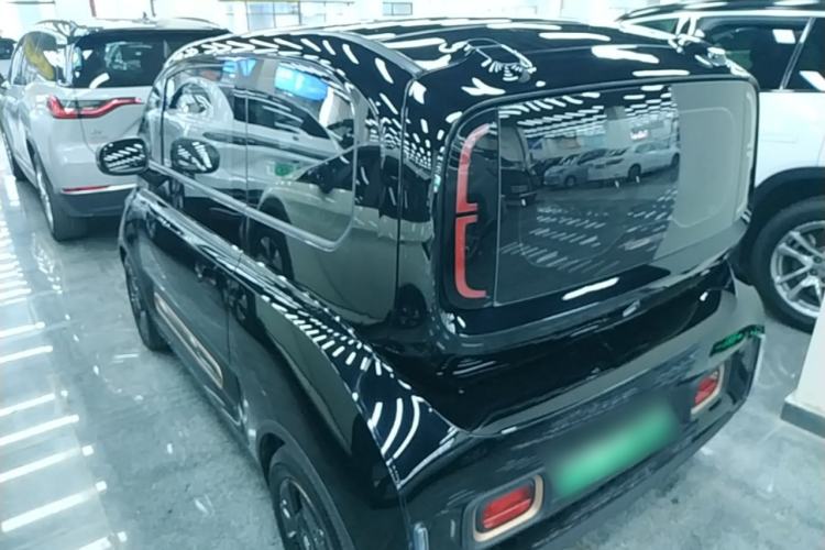 Used Baojun E300 2020 Plus Starry Intelligence Edition Exterior 2