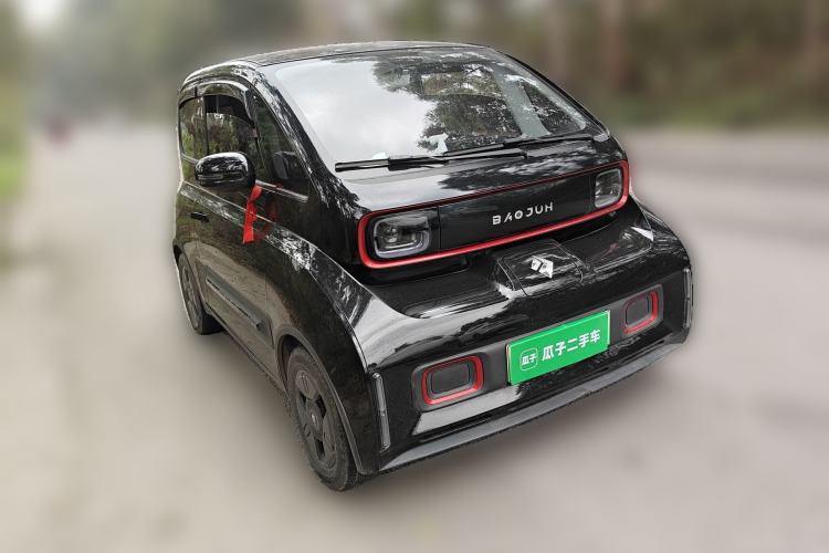 Used Baojun E300 2020 Plus Starry Intelligence Edition Front Right 45 Deg