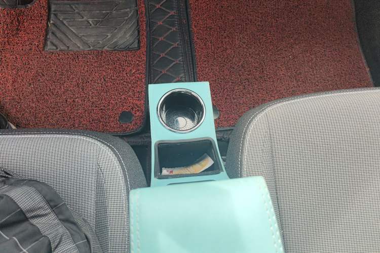 Used Baojun E300 2020 Plus Interstellar Future Edition Gear Lever