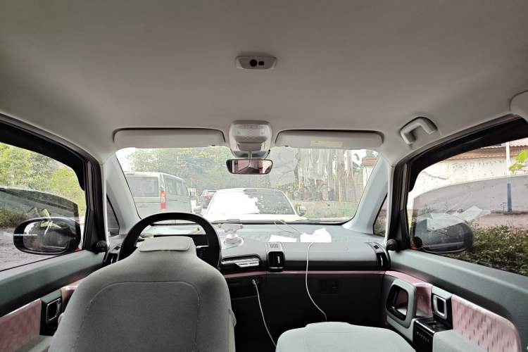 Used Baojun E300 2020 Plus Starry Intelligence Edition Headliner