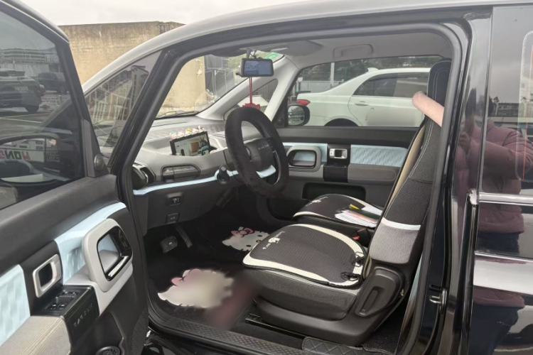 Used Baojun E300 2020 Plus Interstellar Smart Edition Left Front Seat