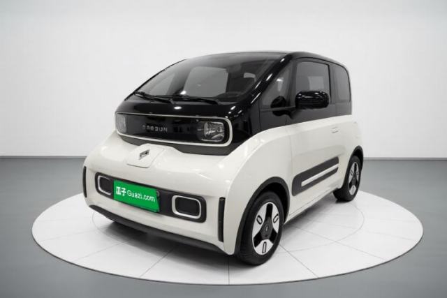 Używany Baojun E300 2020 Plus Interstellar Smart Edition