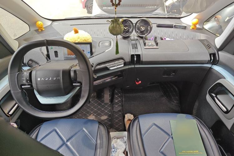 Used Baojun E300 2020 Star Travel Edition Center Console